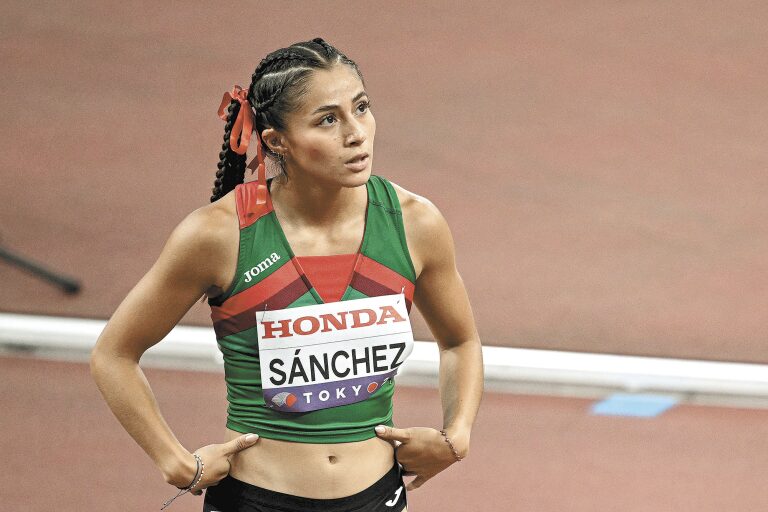 MIRIAM SÁNCHEZ PRIMERA MEXICANA EN SEMIFINALES 200 METROS